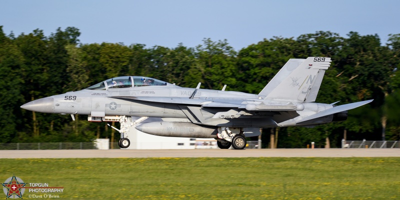 Grizzly11 Growler Demo Team
168387 / EA-18G
VAQ-129 / NAS Whidbey Island, WA
7/23/24
Keywords: Military Aviation, KOSH, Oshkosh, Wittman Regional Airport, EA-18G Growler, VAQ-129, EEA Airventure