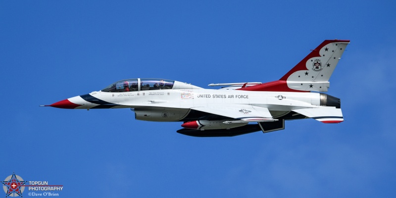 Thunderbird8   
91-0479 / F-16D
Thunderbirds / Nellis AFB, NV
7/23/24
Keywords: Military Aviation, KOSH, Oshkosh, Wittman Regional Airport, F-16 Viper, USAF Thunderbirds, EEA Airventure