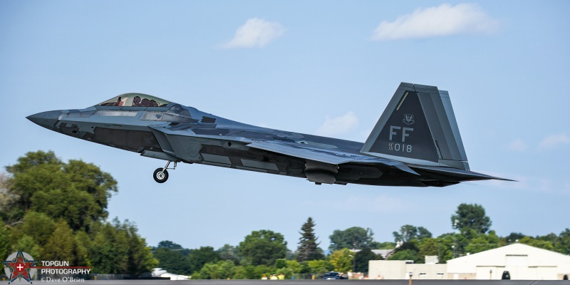 Raptor Demo
01-4018 / F-22A	
1st FW / JB Langley–Eustis, VA
7/24/24
Keywords: Military Aviation, KOSH, Oshkosh, Wittman Regional Airport, F-22 Demo, EEA Airventure