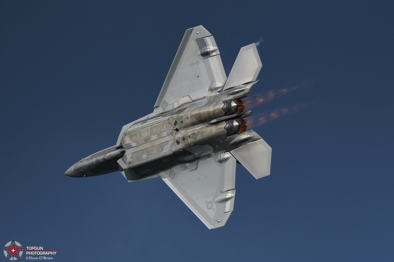 Raptor1 01-4018 F-22A 
01-4018 /  F-22A
1st FW / JB Langley–Eustis, VA
7/24/24
Keywords: Military Aviation, KOSH, Oshkosh, Wittman Regional Airport, F-22 Demo, General Aviation, EEA Airventure