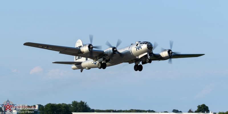 B-29 Fifi lifting off for the Evening show
N529B / B-29A Fifi	
Commemorative Air Force / 44-62070
7/24/24
Keywords: KOSH, Oshkosh, Wittman Regional Airport, Vintage Aircraft, World War II, General Aviation, EEA Airventure