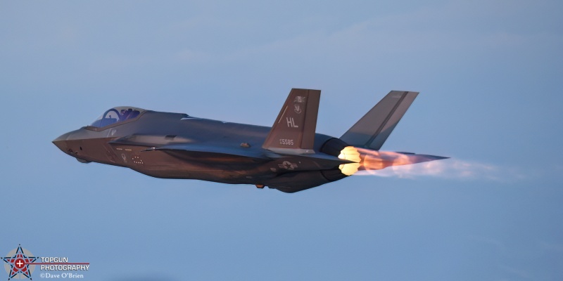 Lightning Evening Demo
20-5585 / F-35A
421st FS / Hill AFB, UT
7/24/24
Keywords: Military Aviation, KOSH, Oshkosh, Wittman Regional Airport, F-35 Demo, General Aviation, EEA Airventure