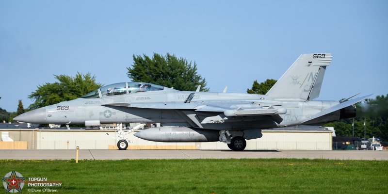 Grizzly11 EA-18G Growler Demo
168387 / EA-18G 
VAQ-129 / NAS Whidbey Island, WA
7/24/24
Keywords: Military Aviation, KOSH, Oshkosh, Wittman Regional Airport, EA-18G Growler, VAQ-129, EEA airventure