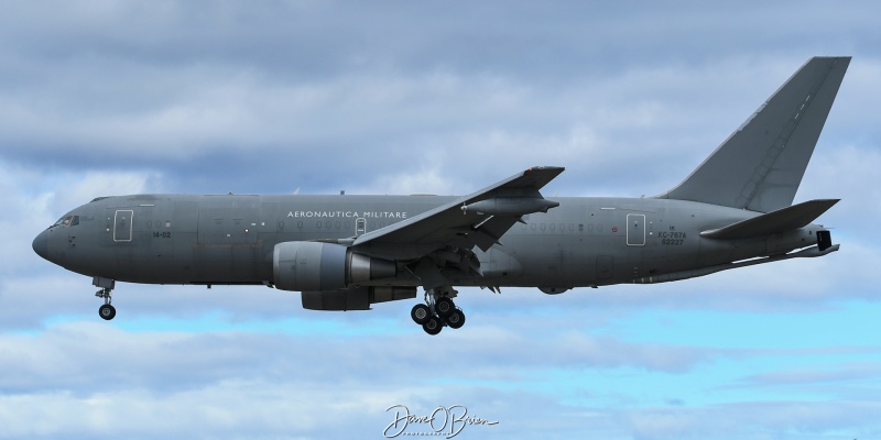 IAM1425 
MM62227 / KC-767A / 14-02
8 Gruppo / Pratica di Mare AB, Italy
4/7/24
Keywords: Military Aviation, KPSM, Pease, Portsmouth Airport, Italian Air Force, KC-767A, 8 Gruppo