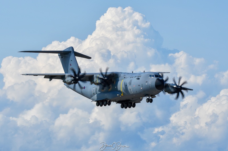 ASCOT4134 
ZM416 / A400M	
24/30/70sq / RAF Brize Norton, UK
7/13/24
Keywords: Military Aviation, KPSM, Pease, Portsmouth Airport, RAF, A400M, 24/30/70sq