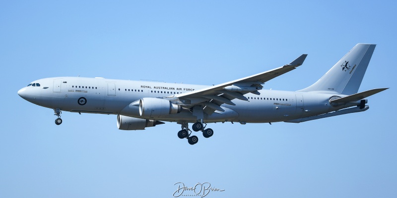 AUSSIE540 comes in for static to later practice tanking with the KC-46A
A39-006 / KC-30A	
33 sq / RAAF Base Amberley
9/8/23
Keywords: Military Aviation, KPSM, Pease, Portsmouth Air Show, KC-30A, 33sq