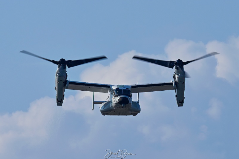 BISON64 departs, with the Tower closed for repairs from Mid June to Mid Sept, it's been quiet.
169475 / CMV-22A	
VRM-40 / NAS Norfolk, VA
8/24/26
Keywords: Military Aviation, KPSM, Pease, Portsmouth Airport, CMV-22A, VRM-40