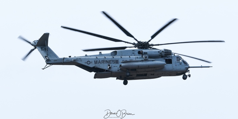 CONDOR42
162520 / CH-53E	
HMH-464 Condors / MCAS New River, NC
2/24/24

Keywords: Military Aviation, KNTU, NAS Oceana, US Marines, HMH-464, CH-53E