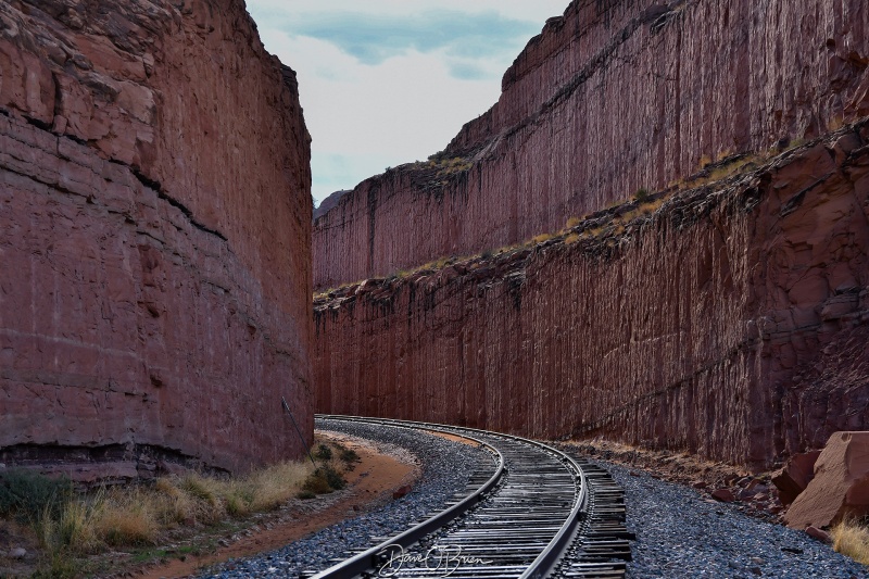 Carona Arch Trail
Train Tracks head to Intrepid Potash mining
10/8/25
Keywords: Moab, Utah, Potash Road, Carona Arch