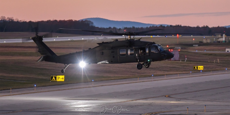 GUARD159
20-21159 / UH-60M	
3-142nd AVN / Islip/Long Island, NY
11/19/25
Keywords: Military Aviation, KPSM, Pease, Portsmouth Airport, Blackhawk, UH-60M, 3-142nd AVN