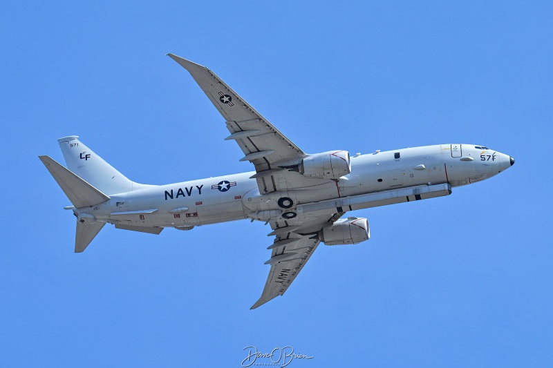 LANCER14
169571 / P-8A	
VP-16 / NAS Jacksonville, FL
4/10/26
Keywords: Military Aviation, KPSM, Pease, Portsmouth Airport, US Navy, P-8 Poseidon, VP-16