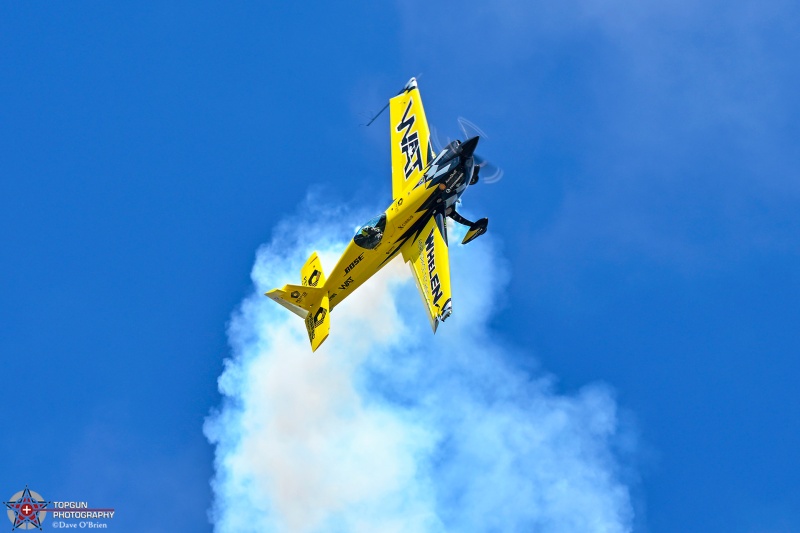 Michael Goulian
EA 300SC / N821MG
7/22/26
Keywords: KOSH, Oshkosh, EAA Air Adventure, Air Show, Michael Goulian