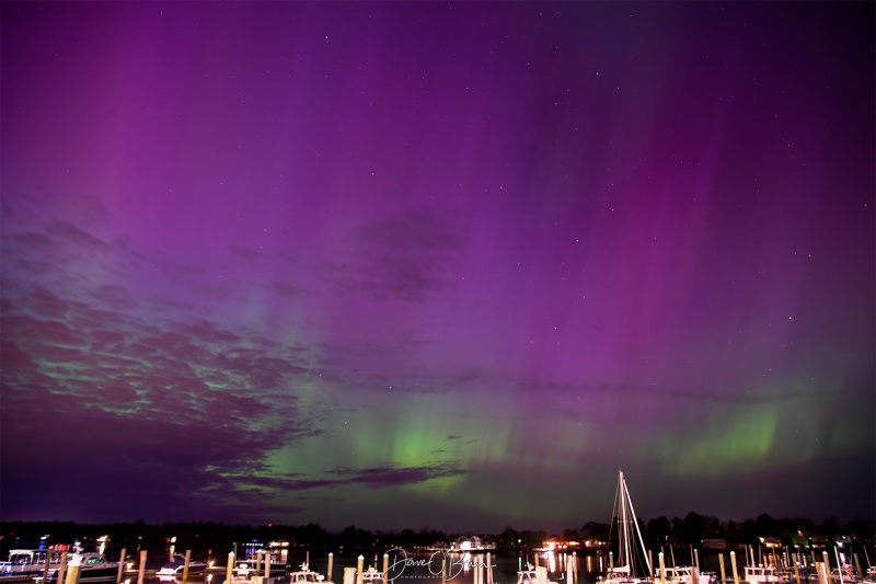 Northern Lights
Great Bay in Newington, NH
5/10/24
Keywords: Northern Lights, Astro photography, Aurora Borealis