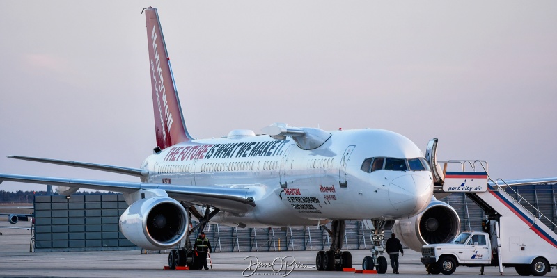 NHNW757
N757HW / 757-225	
Honeywell Testbed / Pheonix AZ
3/1/24

Keywords: KPSM, Pease, Portsmouth Airport, N757HW, Honeywell Testbed