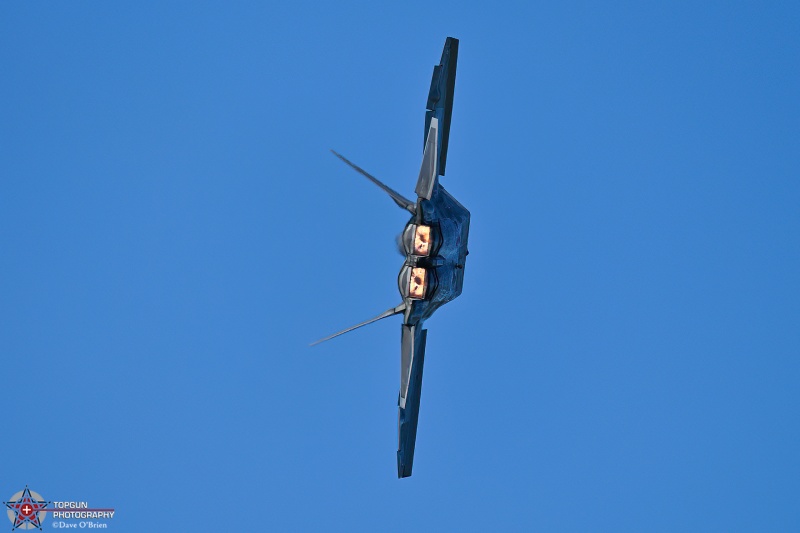 RAPTOR DEMO 
06-4122 / F-22A	
525th FS / JB Elmendorf–Richardson, AK
7/23/26
Keywords: Military Aviation, KOSH, Oshkosh, EAA Air Adventure, Air Show, F-22 Demo, 525th FS
