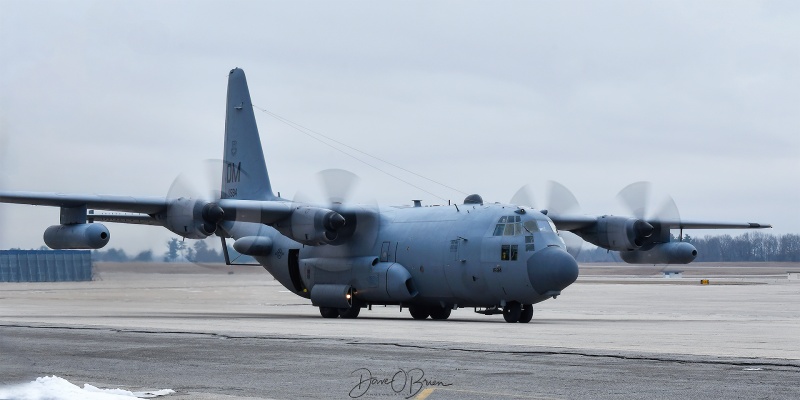 REACH22
73-1594 / EC-130H	
55th ECG / Davis-Monthan, AZ
12/28/24
Keywords: Military Aviation, KPSM, Pease, Portsmouth Airport, EC-130H, 55th ECG