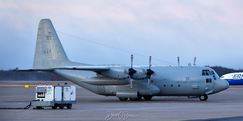 SVF806
84005 / C-130H	
71st Airlift Sq / Swedish AF
3/6/24
Keywords: Military Aviation, KPSM, Pease, Portsmouth Airport, C-130, Swedish Air Force