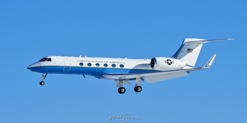 VENUS53
97-0400 / C-37A	
99th AS / JB Andrews, MD
1/8/26
Keywords: Military Aviation, KPSM, Pease, Portsmouth Airport, C-37A, 99th AS